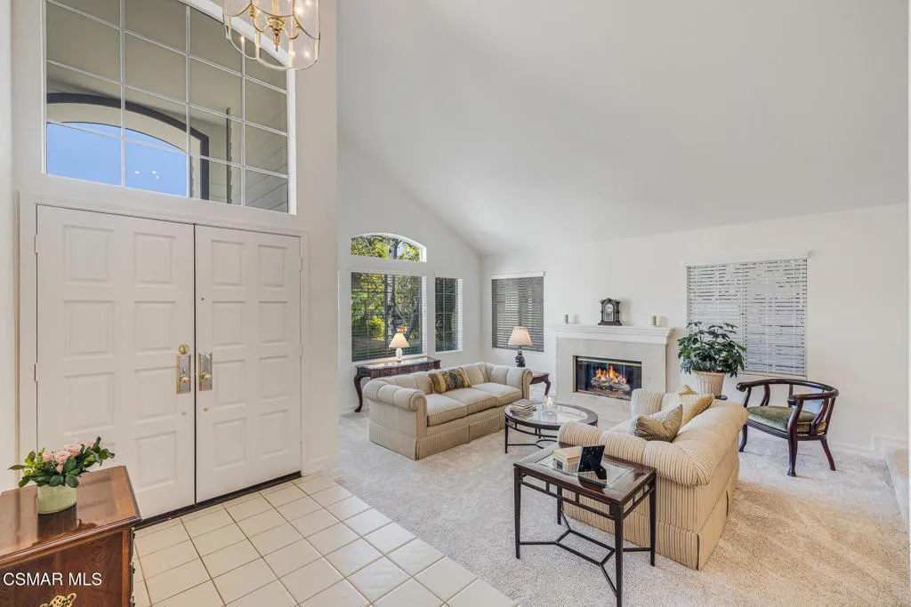 1605 Shadow Oaks Place, Thousand Oaks, California 91362 home-pic-6