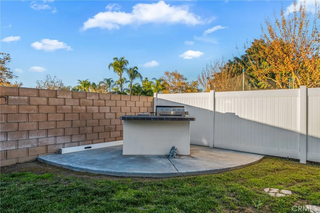 2714 S Erin, San Bernardino, California 92408 home-pic-13