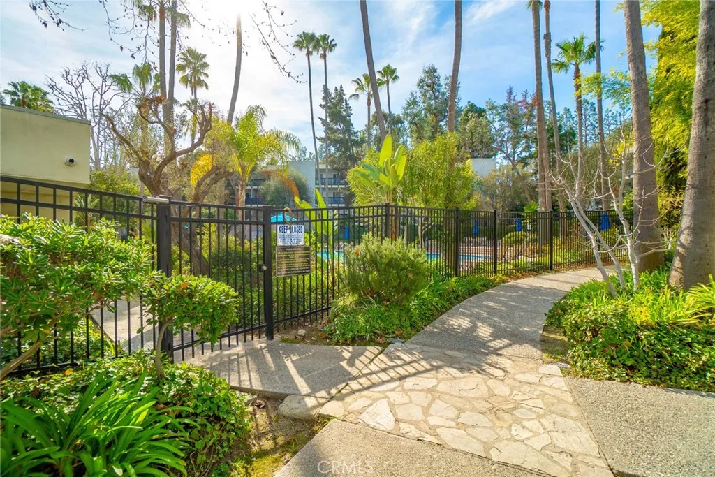 3603 W Hidden Lane 317, Rolling Hills Estates, California 90274 home-pic-28