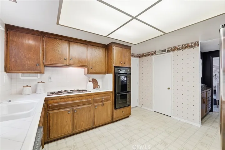 Direct garage access is easily accessible from the kitchen!