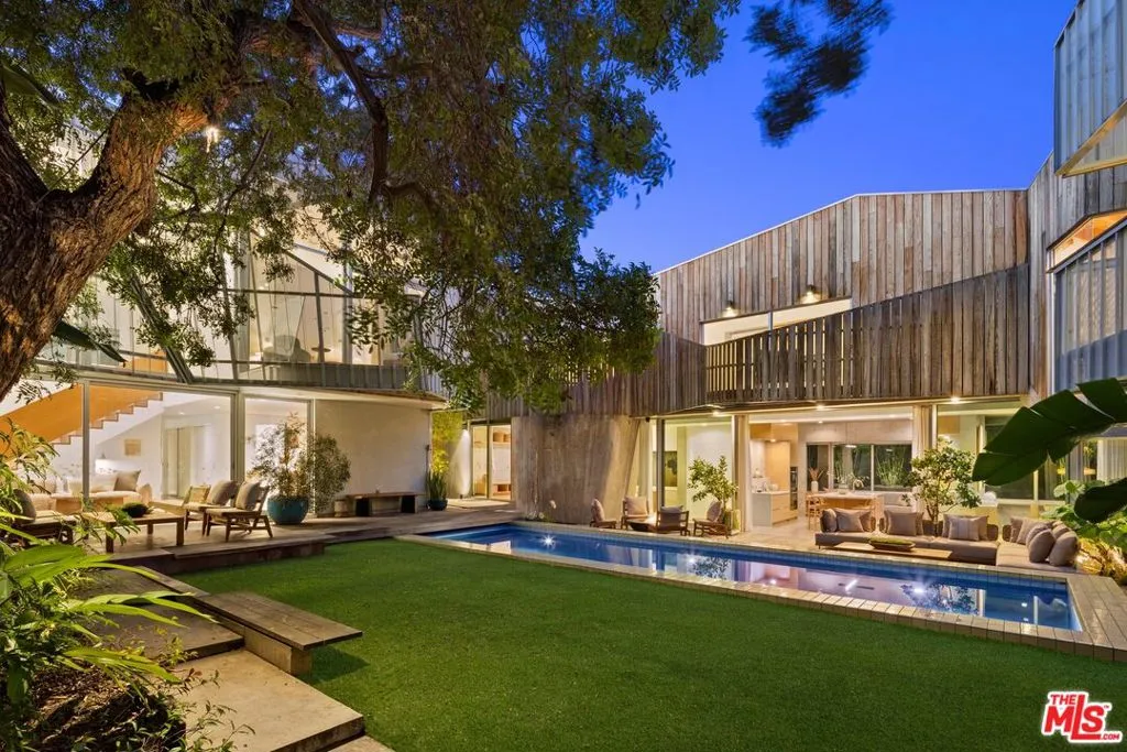 825 Palms Boulevard, Venice, California 90291 home-pic-57