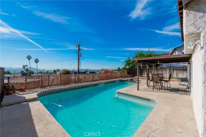 3879 Piedmont, Highland, California 92346