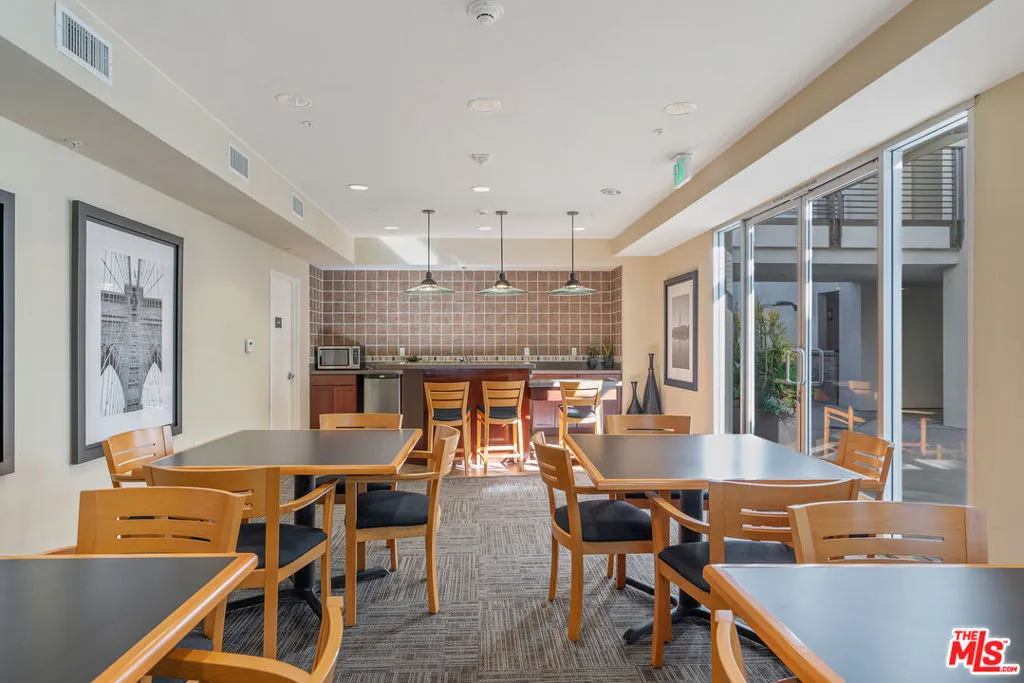 6400 Crescent Parkway 206, Playa Vista, California 90094 home-pic-29