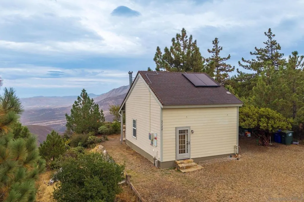 3129 Pheasant Dr, Julian, California 92036 home-pic-2