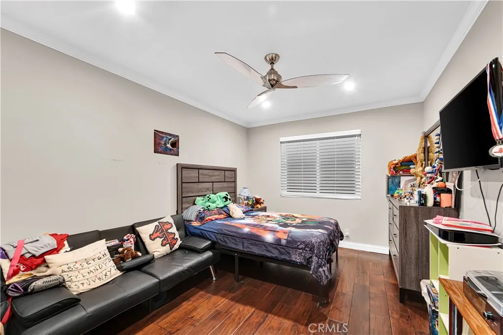 17045 Goya, Granada Hills, California 91344 home-pic-27