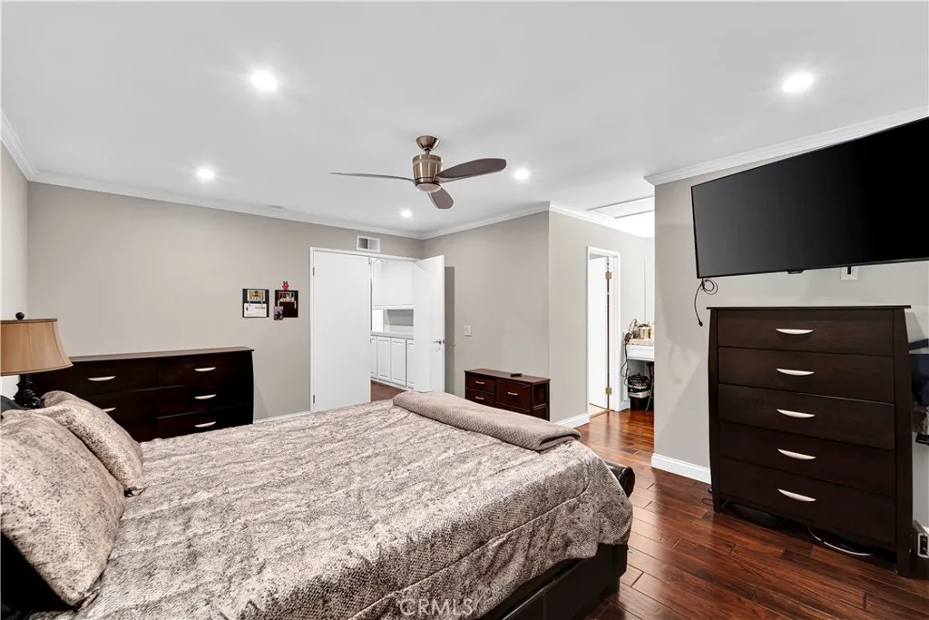 17045 Goya, Granada Hills, California 91344 home-pic-21