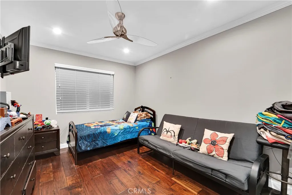 17045 Goya, Granada Hills, California 91344 home-pic-26