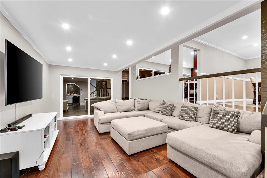 17045 Goya, Granada Hills, California 91344 home-pic-18