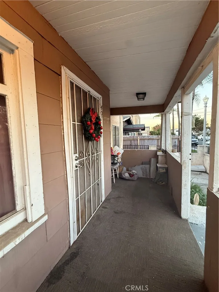 407 N Philadelphia Street, Anaheim, California 92805 home-pic-2