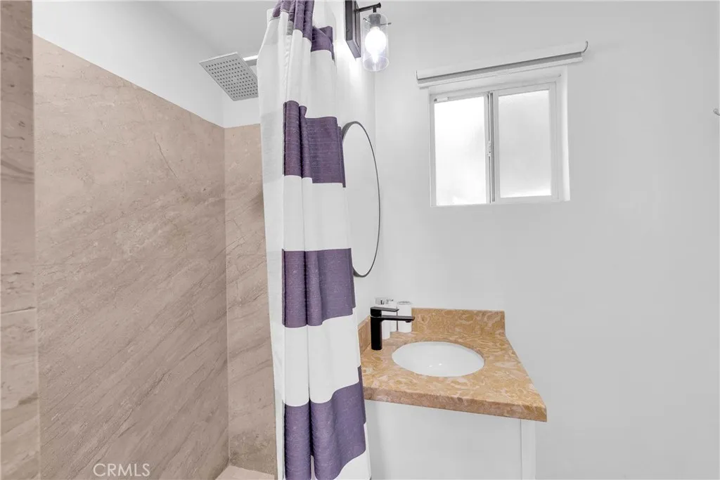 1124 W 11th, San Bernardino, California 92411 home-pic-11