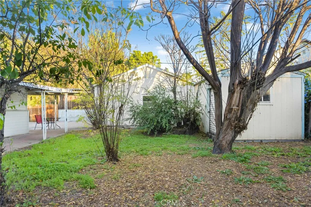 17806 Erwin, Encino, California 91316 home-pic-30