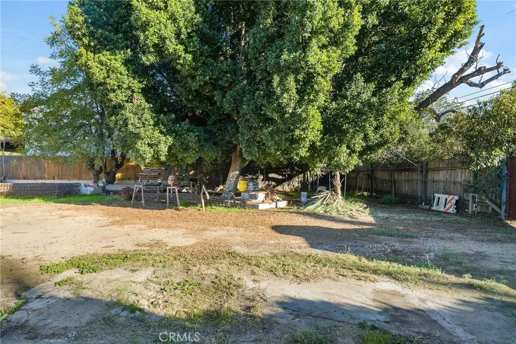 17806 Erwin, Encino, California 91316 home-pic-32