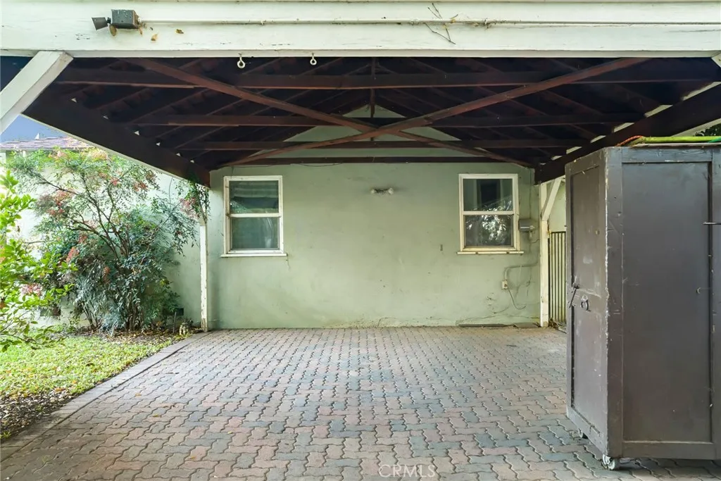 17806 Erwin, Encino, California 91316 home-pic-27