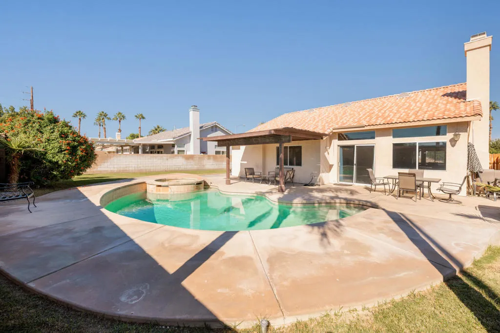 81253 Coco Palm Drive, Indio, California 92201 home-pic-14