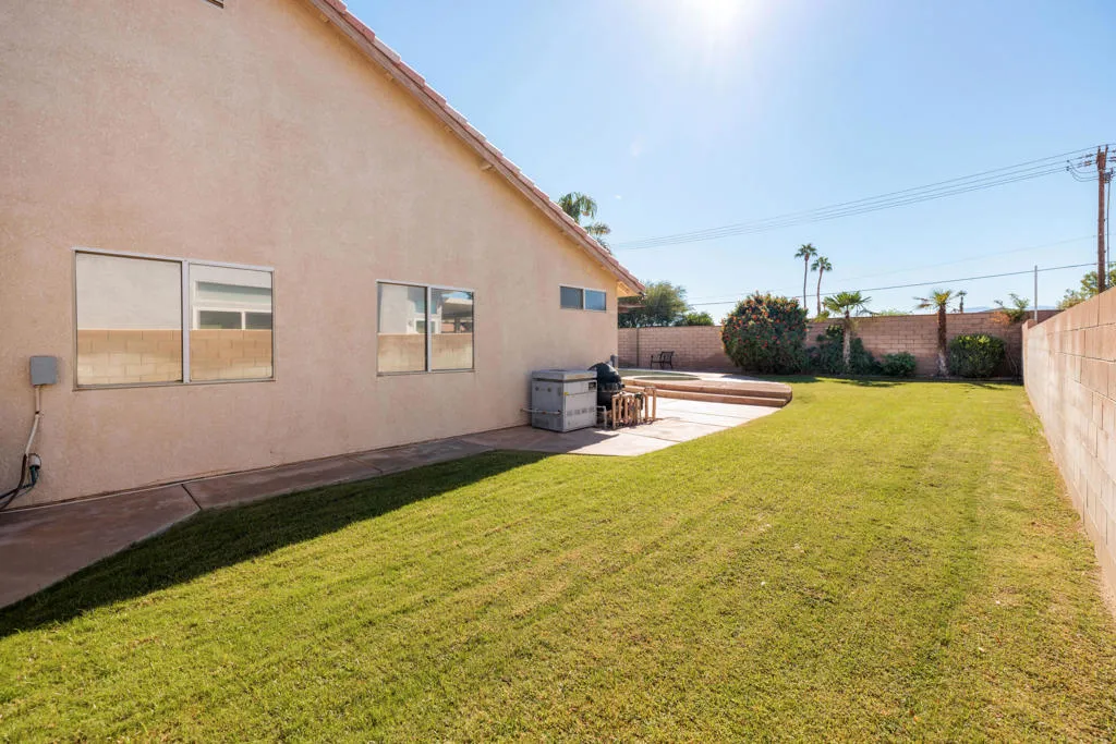 81253 Coco Palm Drive, Indio, California 92201 home-pic-18