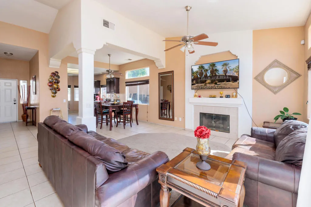 81253 Coco Palm Drive, Indio, California 92201 home-pic-3
