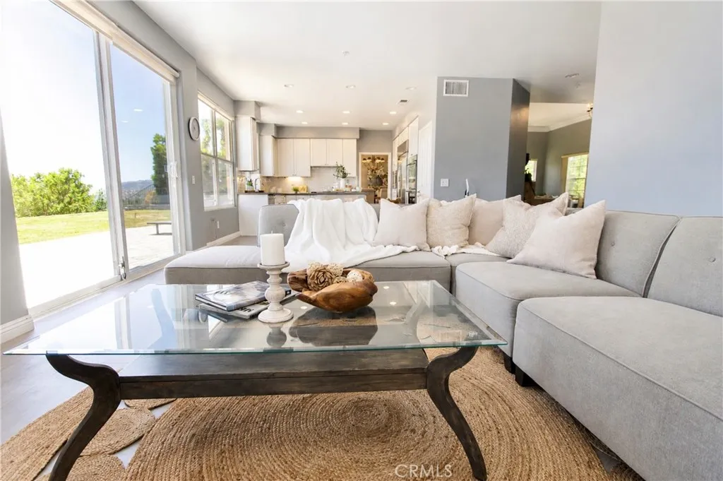 Family Room_Open Plan
