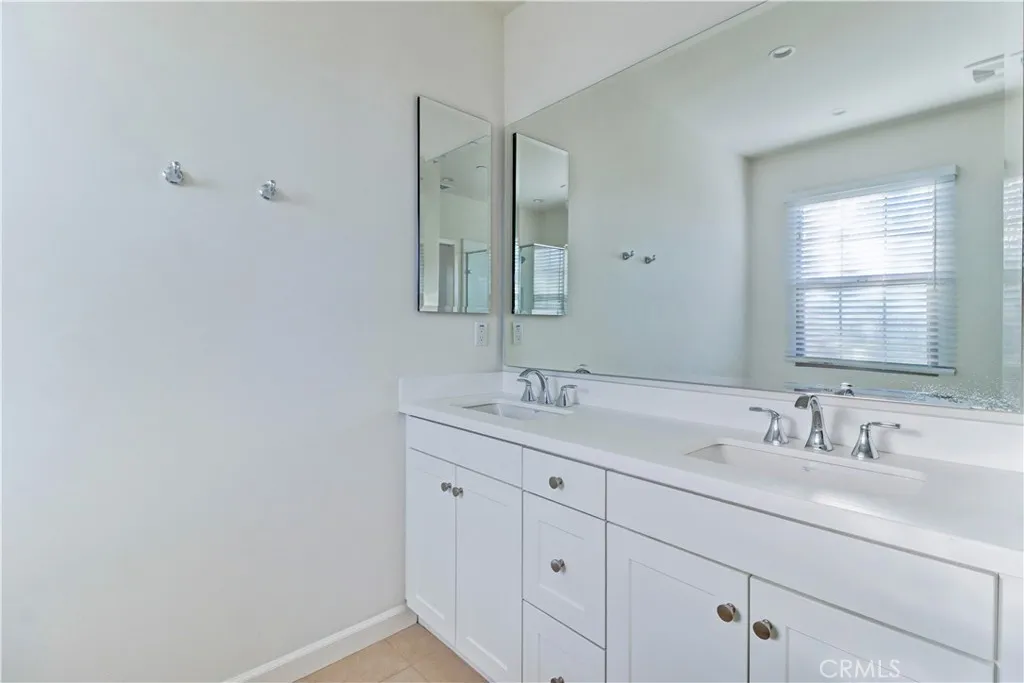 158 Falcon, Irvine, California 92618 home-pic-36