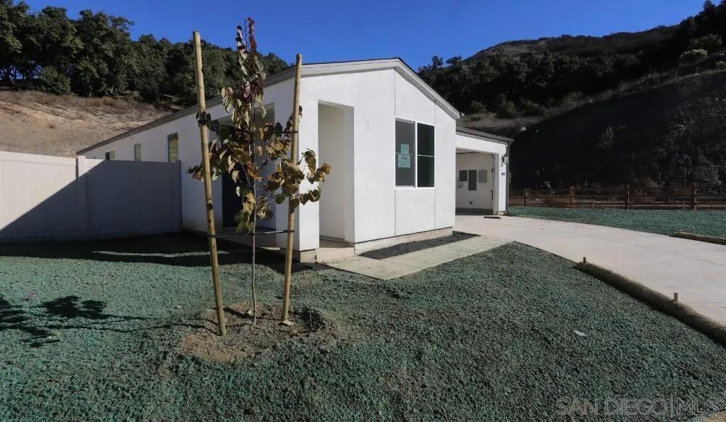 35252 Bergamot Drive Lot 222, Fallbrook, California 92028 home-pic-0