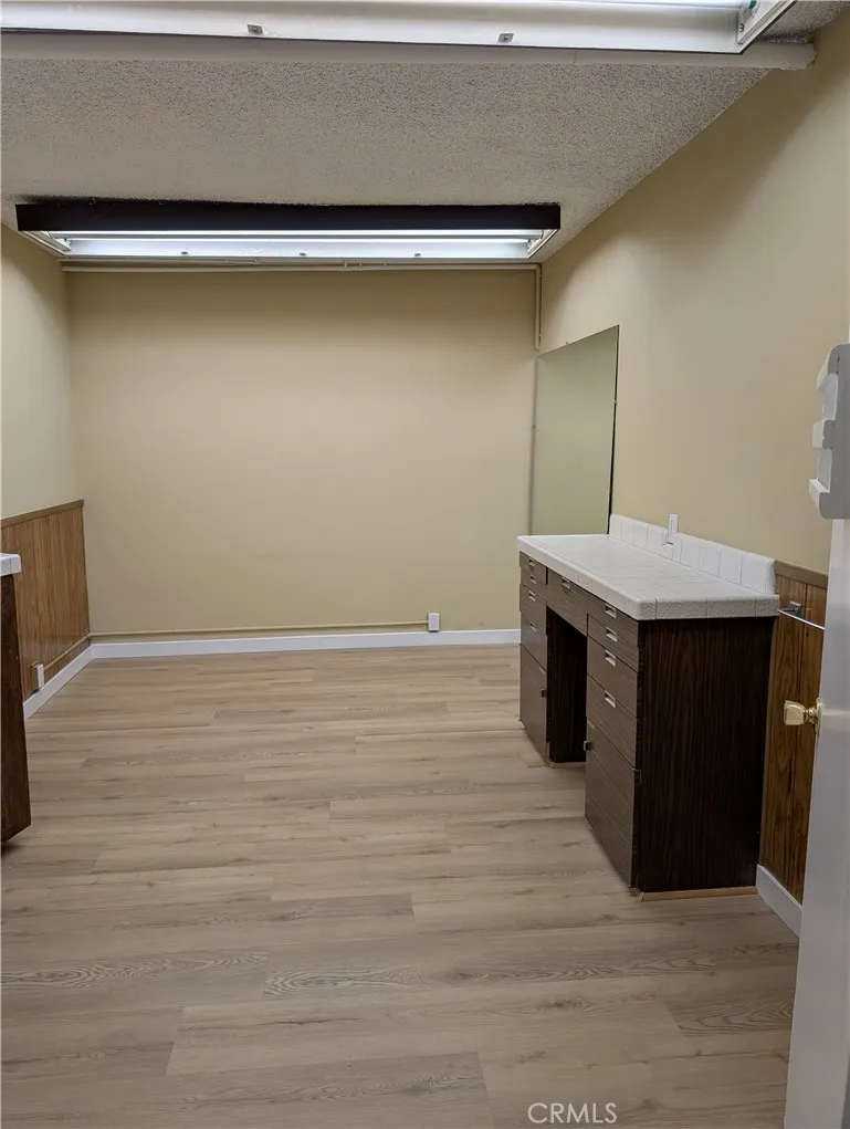 4701 W El Segundo, Hawthorne, California 90250 home-pic-8