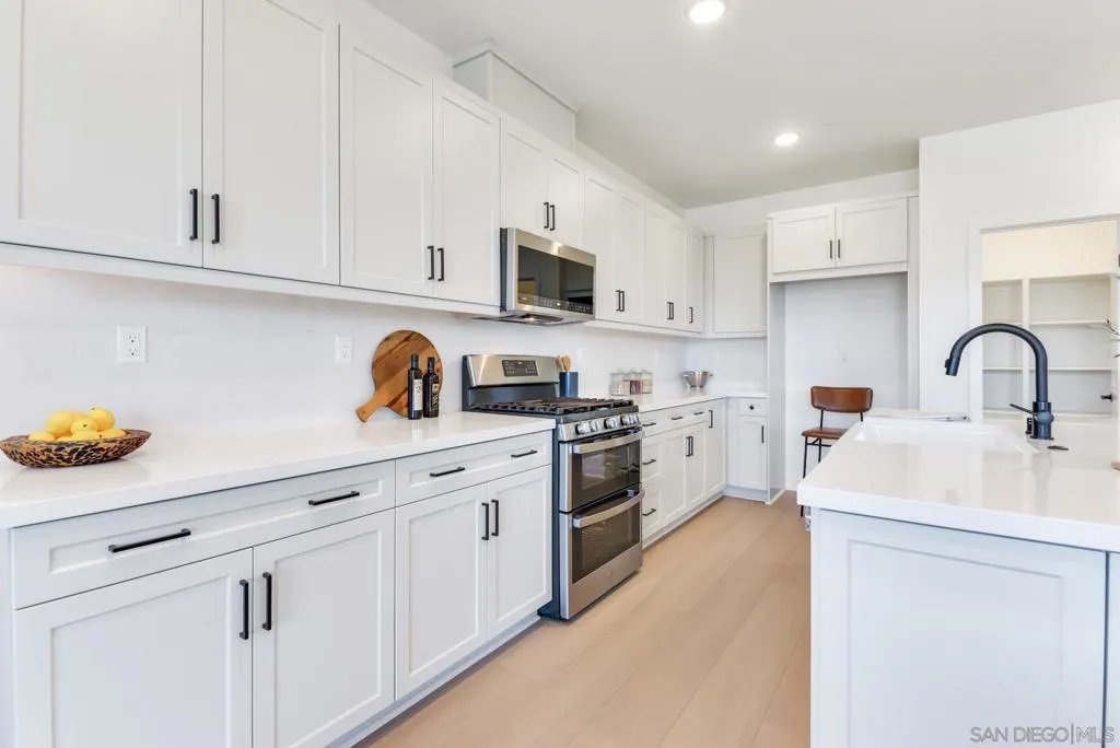 650 Meadowood St Lot 395, Fallbrook, California 92028 home-pic-6