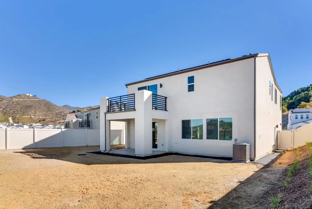650 Meadowood St Lot 395, Fallbrook, California 92028 home-pic-1