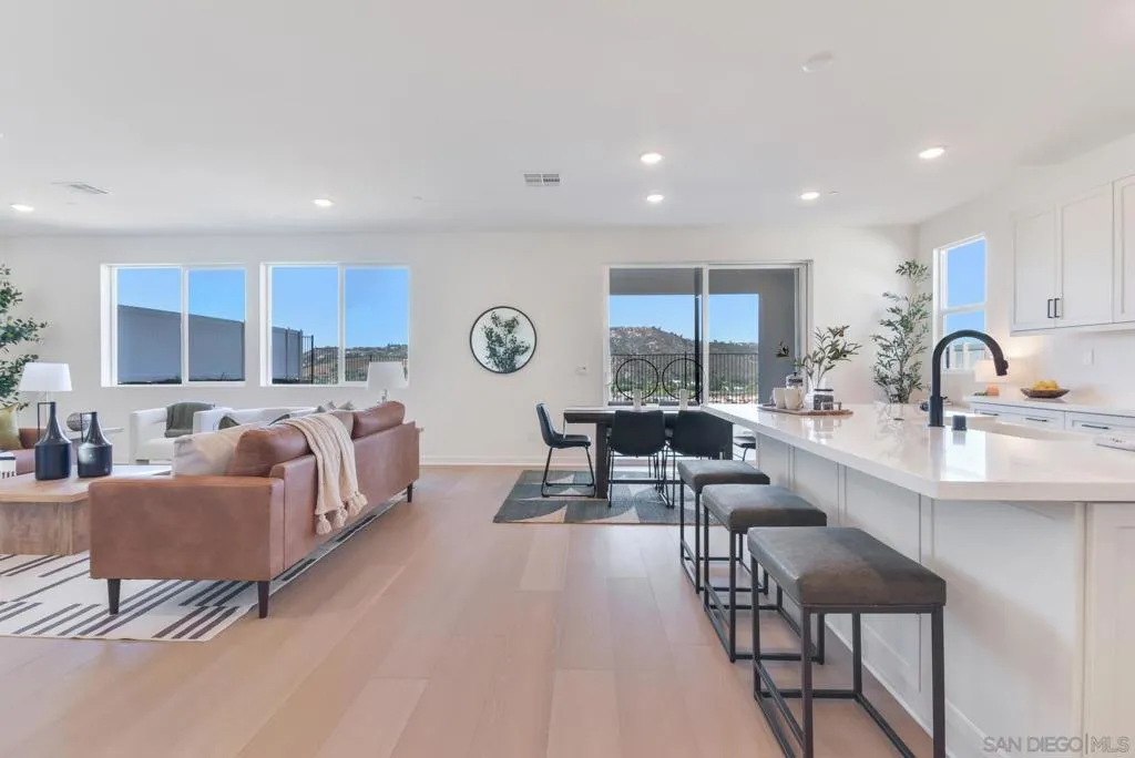 650 Meadowood St Lot 395, Fallbrook, California 92028 home-pic-4
