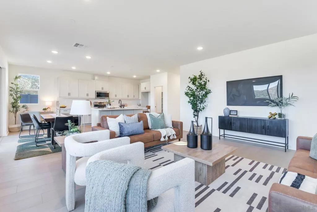 650 Meadowood St Lot 395, Fallbrook, California 92028 home-pic-10