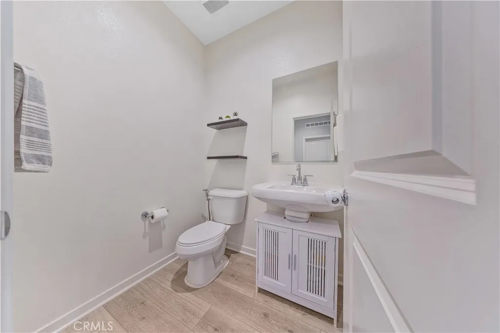 27321 Caprock Way, Moreno Valley, California 92555 home-pic-31