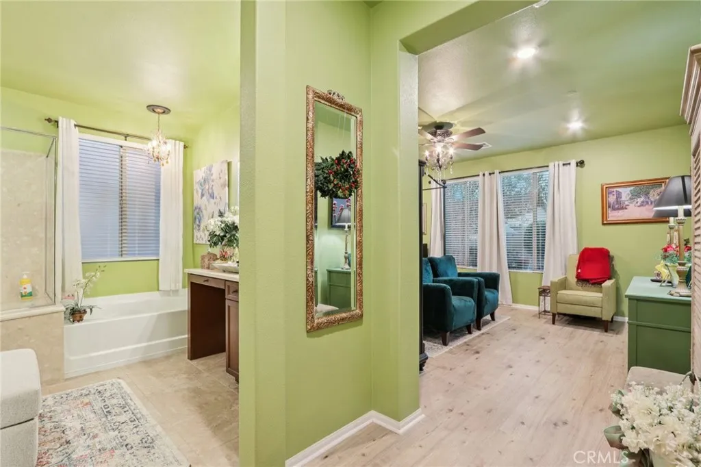1639 Via Simpatico, Hemet, California 92545 home-pic-24