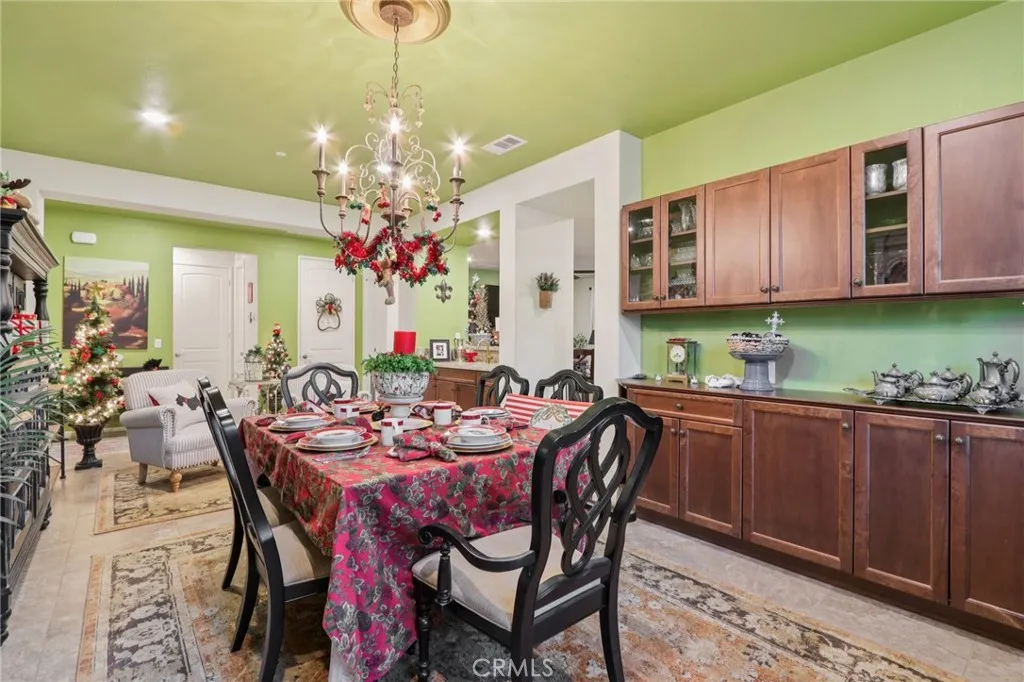 1639 Via Simpatico, Hemet, California 92545 home-pic-11