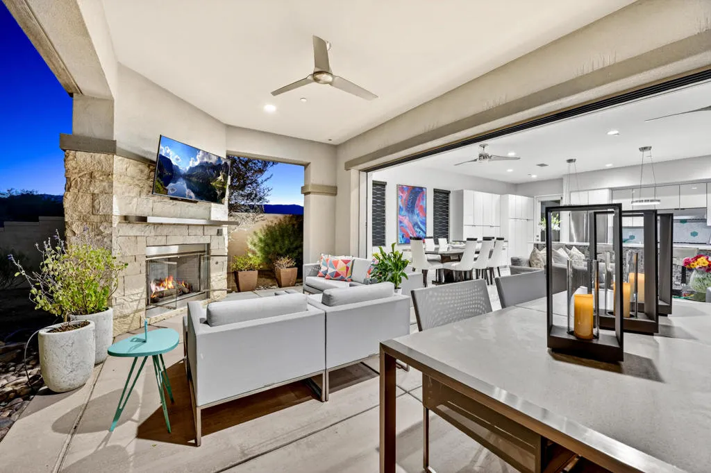 1102 Retreat Circle, Palm Desert, California 92260 home-pic-48