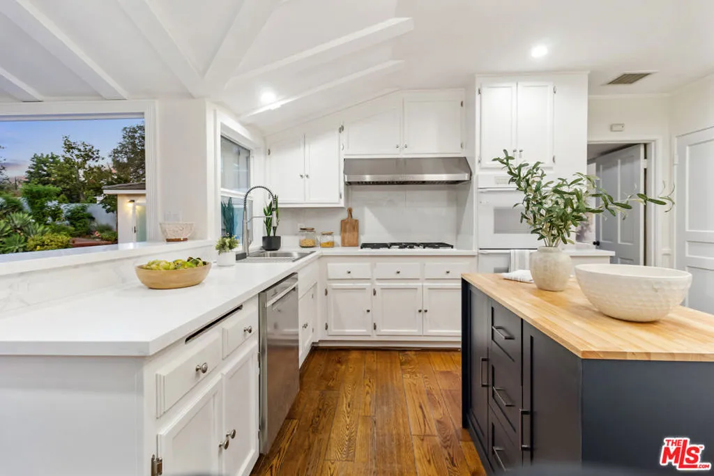 841 San Simeon Road, Arcadia, California 91007 home-pic-11