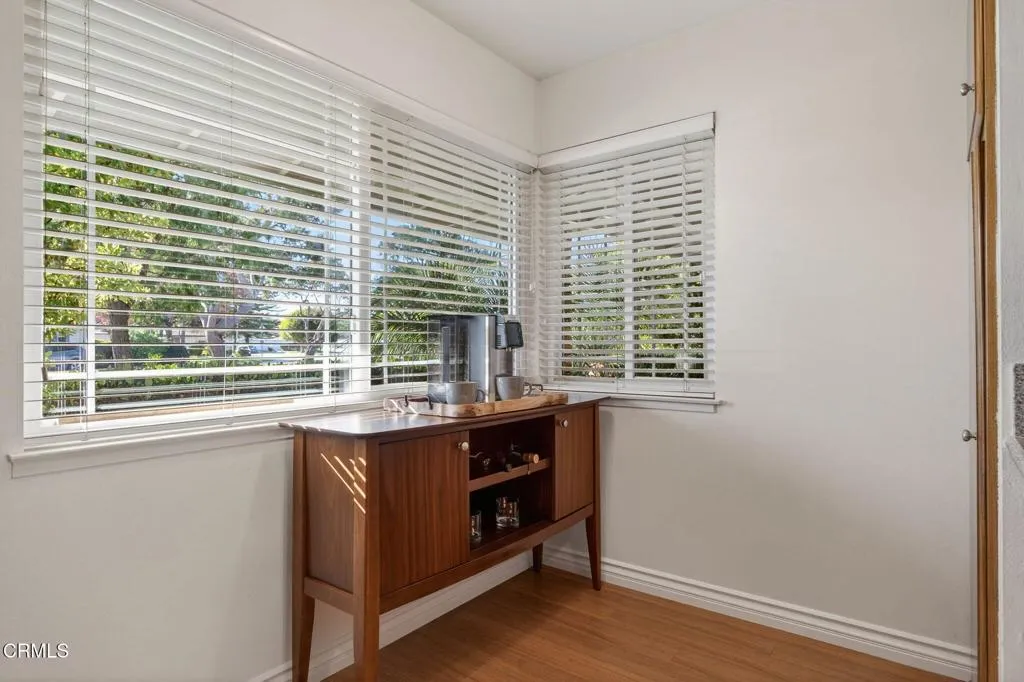 111 E Bay Boulevard, Port Hueneme, California 93041 home-pic-13