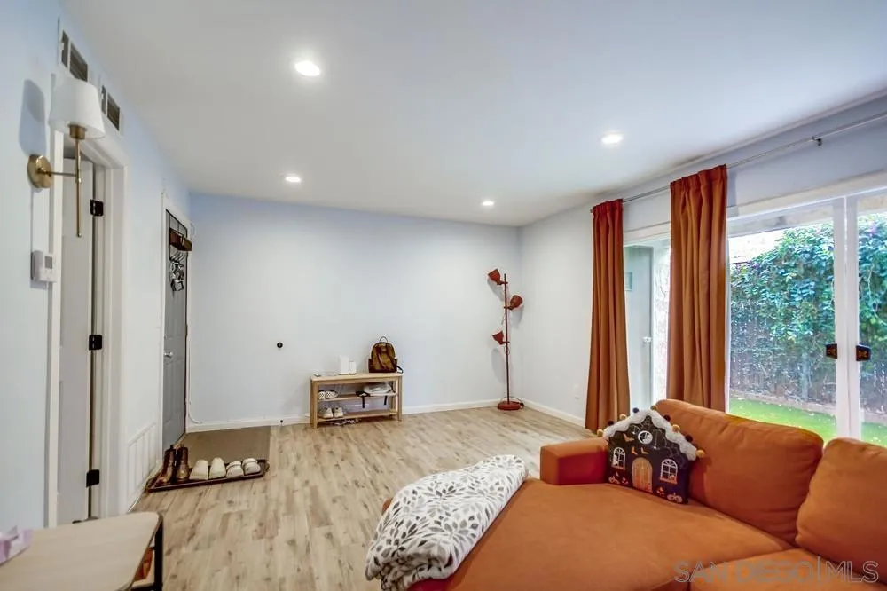 294 Chambers 45, El Cajon, California 92020 home-pic-0