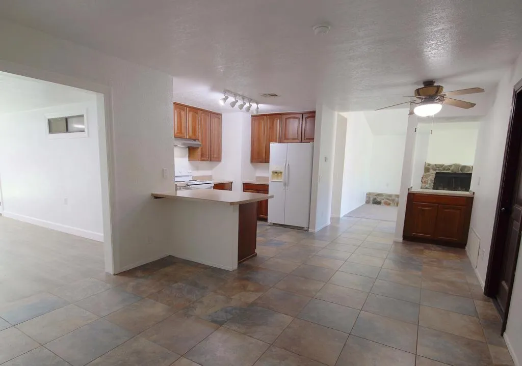 54160 Avenida Mendoza, La Quinta, California 92253 home-pic-13
