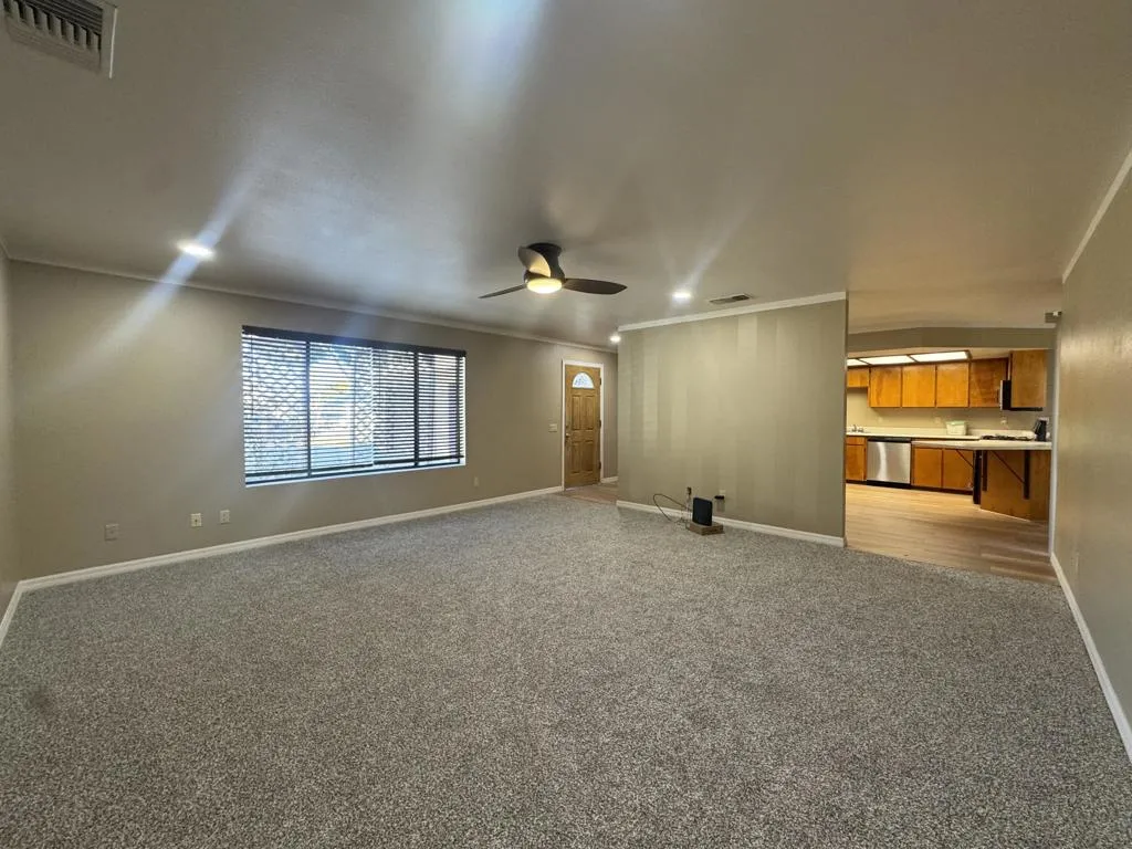 285 N Acacia Avenue, Blythe, California 92225 home-pic-4