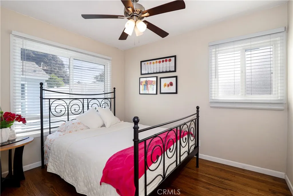 2248 Montair, Long Beach, California 90815 home-pic-16