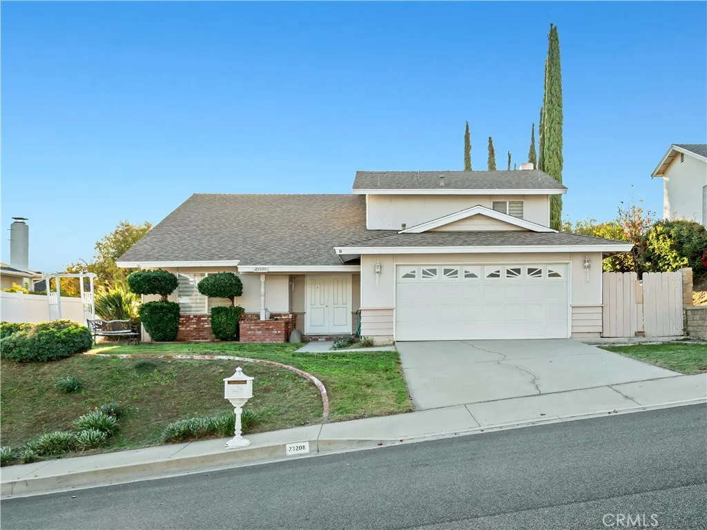 23208 Cuervo, Valencia, California 91354 home-pic-0