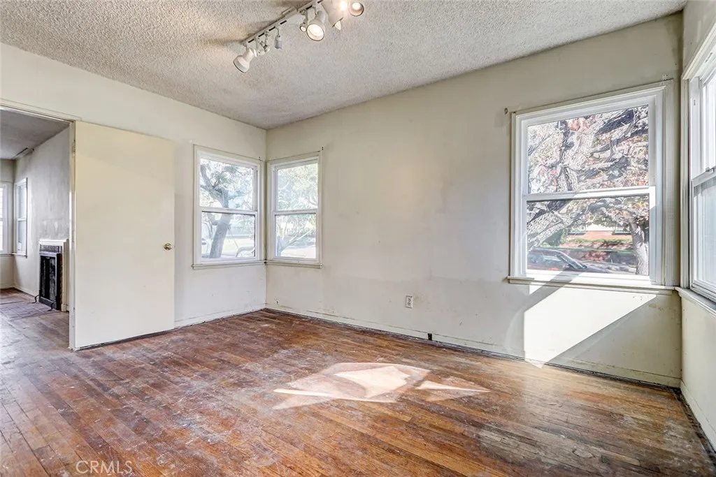340 Avenue F, Redondo Beach, California 90277 home-pic-8