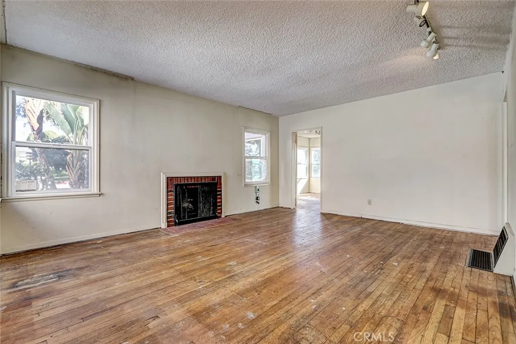 340 Avenue F, Redondo Beach, California 90277 home-pic-25