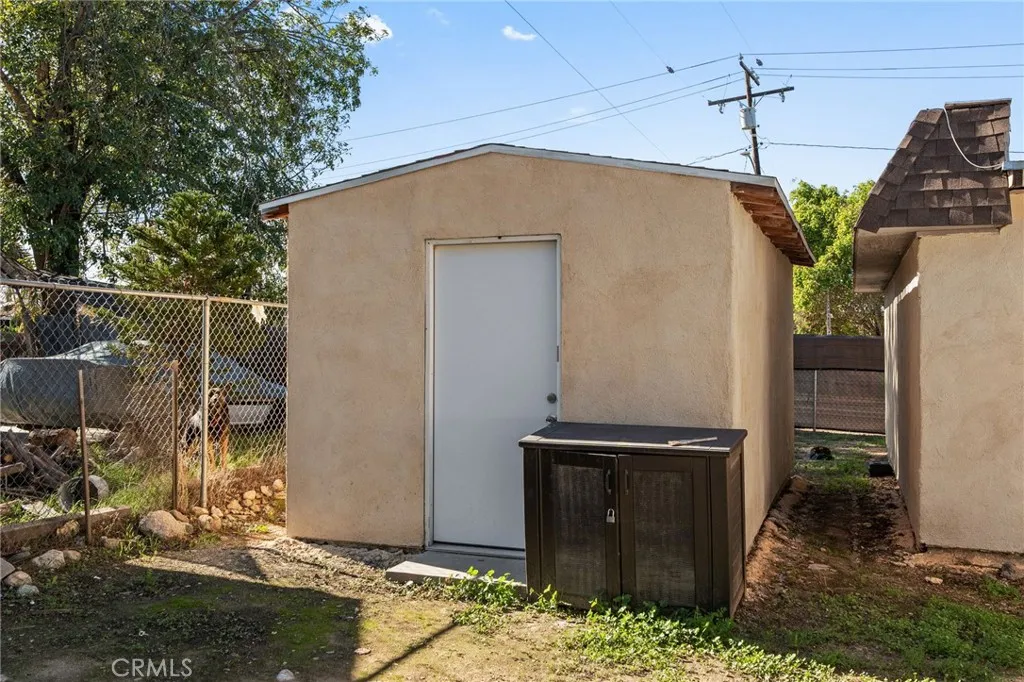 826 W Main, Riverside, California 92507 home-pic-27