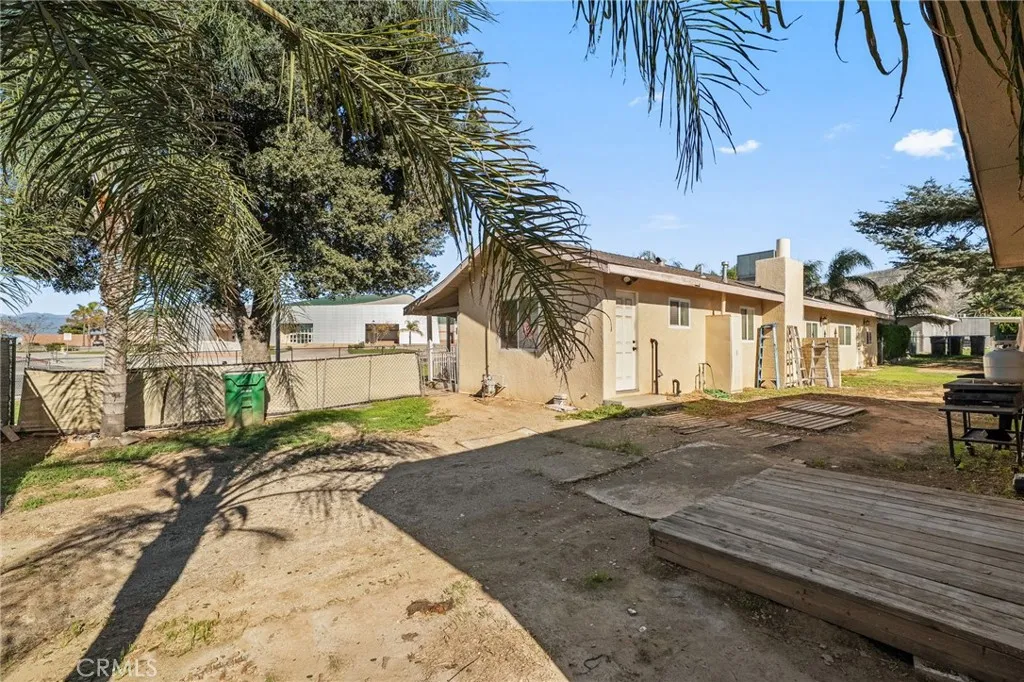 826 W Main, Riverside, California 92507 home-pic-44