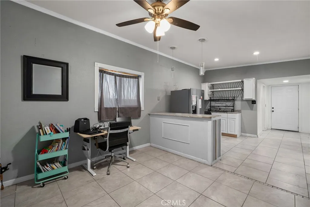 826 W Main, Riverside, California 92507 home-pic-34