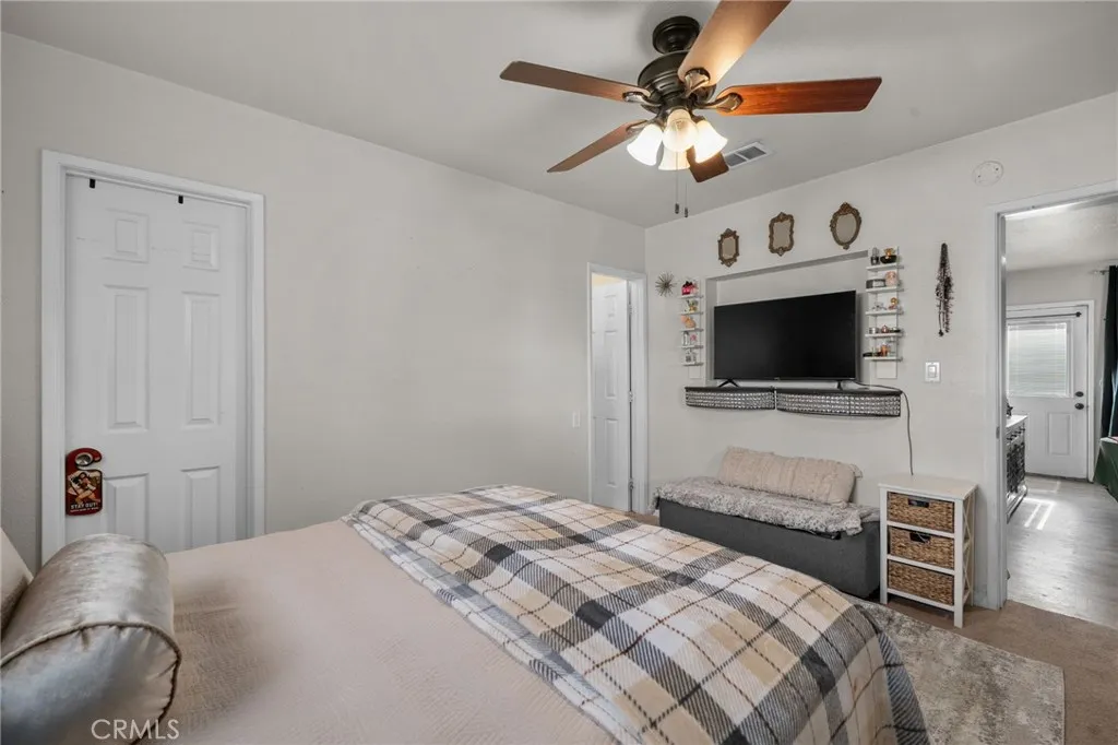 826 W Main, Riverside, California 92507 home-pic-19
