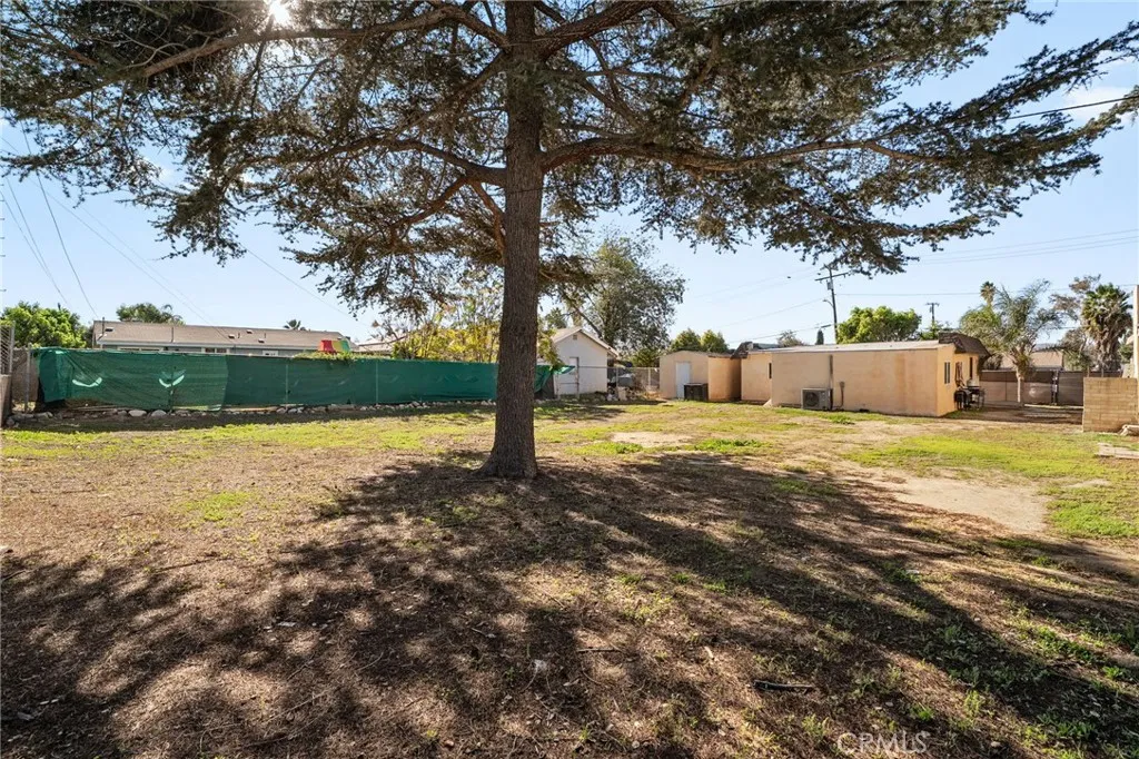 826 W Main, Riverside, California 92507 home-pic-25