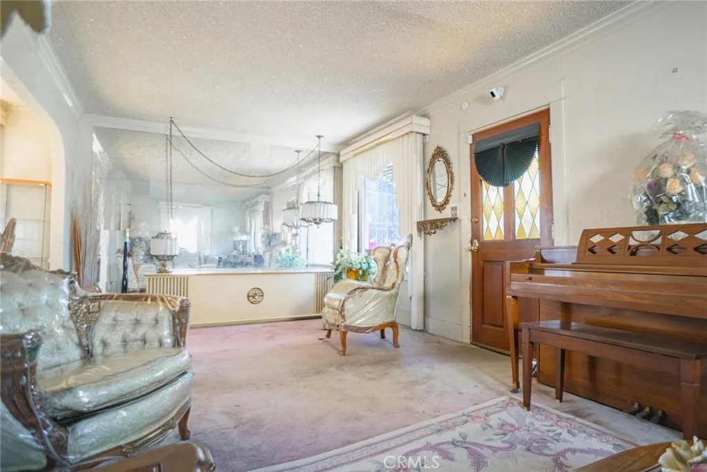 5934 Madden, Los Angeles, California 90043 home-pic-13