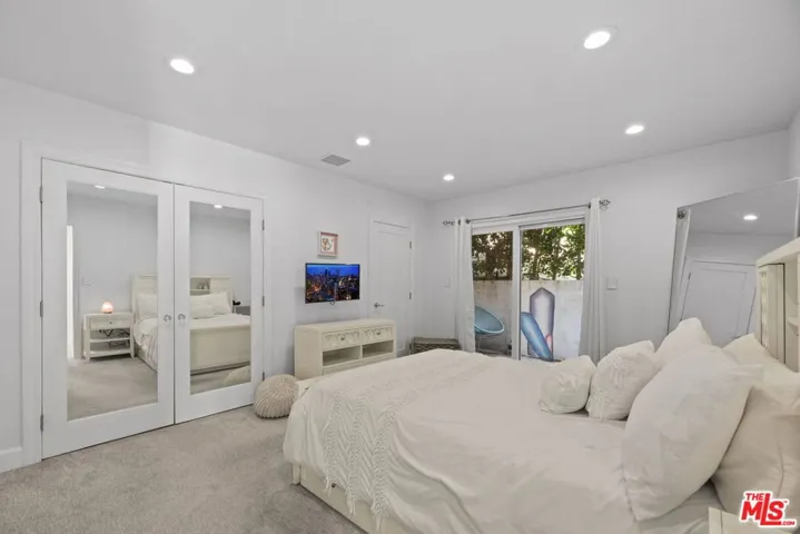 641 Walther Way, Los Angeles, California 90049
