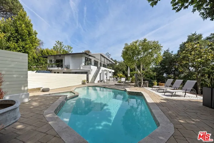 641 Walther Way, Los Angeles, California 90049