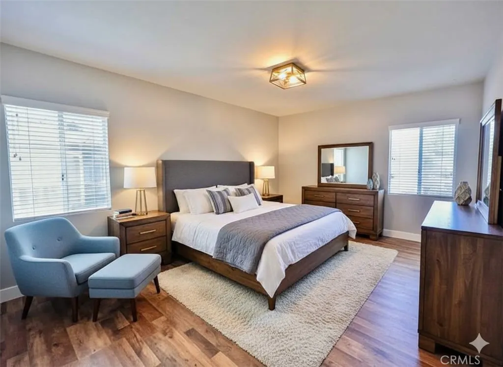 8654 Greenpoint Avenue, Riverside, California 92503 home-pic-18